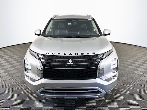 Used 2024 Mitsubishi Outlander SEL Black Edition image 2