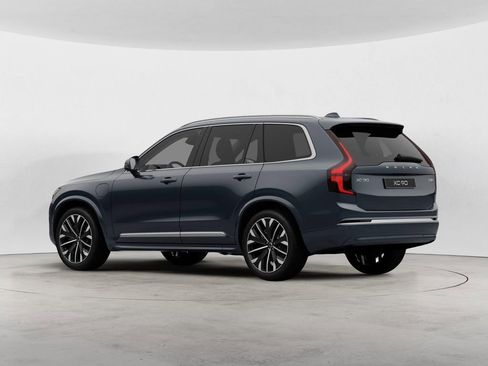 New 2026 Volvo XC90 T8 Ultra w/ Protection Package Premier image 3