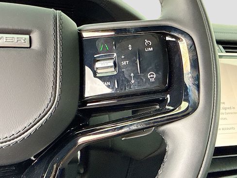 New 2026 Land Rover Range Rover Velar Autobiography AWD/4WD image 38