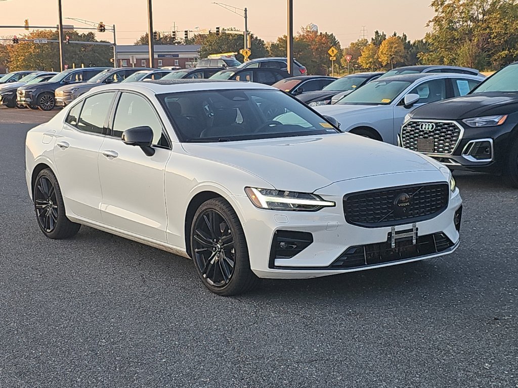 Used 2024 Volvo S60 B5 Plus w/ Climate Package AWD/4WD image 1