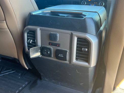 Used 2022 Ford F350 Lariat w/ Lariat Ultimate Package AWD/4WD image 23