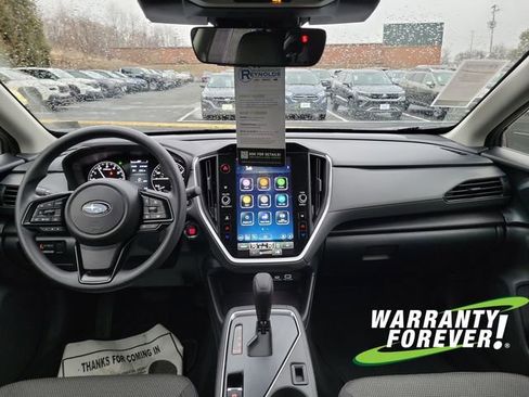 Used 2024 Subaru Crosstrek 2.0i Premium w/ Crosstrek Mirror Package AWD/4WD image 10