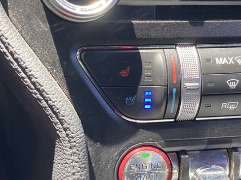 Used 2019 Ford Mustang GT Premium w/ Equipment Group 401A RWD image 23