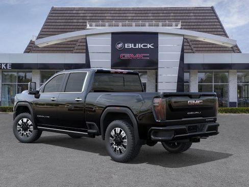 New 2026 GMC Sierra 2500 Denali w/ Denali Reserve Package image 3