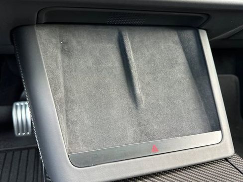 Used 2022 Tesla Model X Plaid image 51