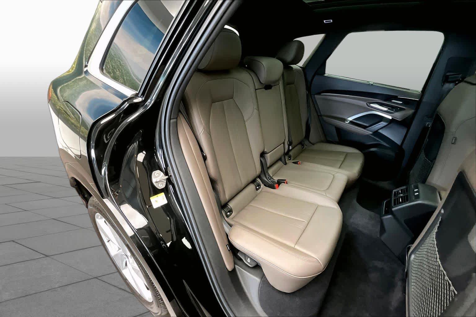 Used 2025 Audi Q5 Premium AWD/4WD image 20