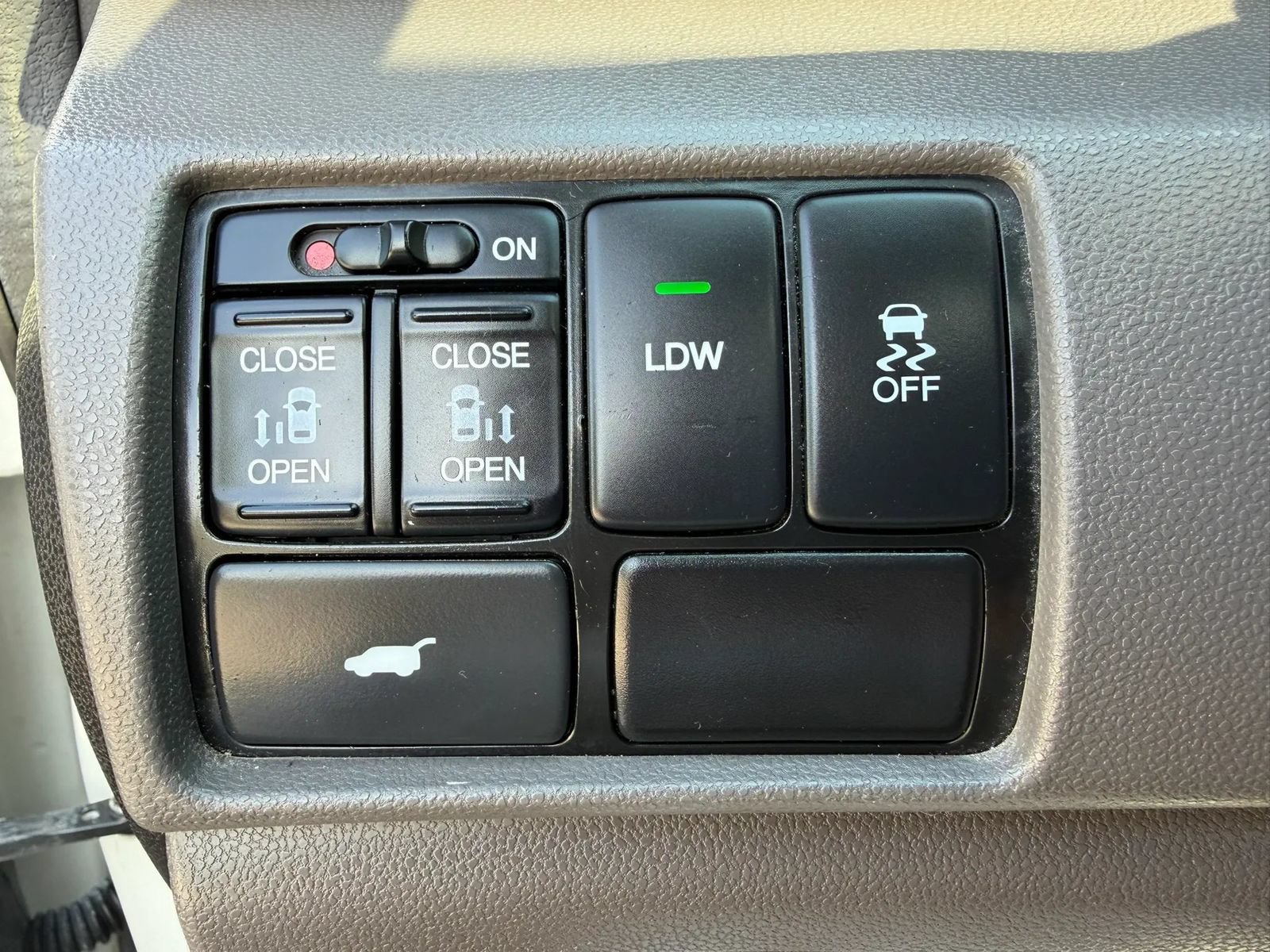 Used 2014 Honda Odyssey EX-L image 14