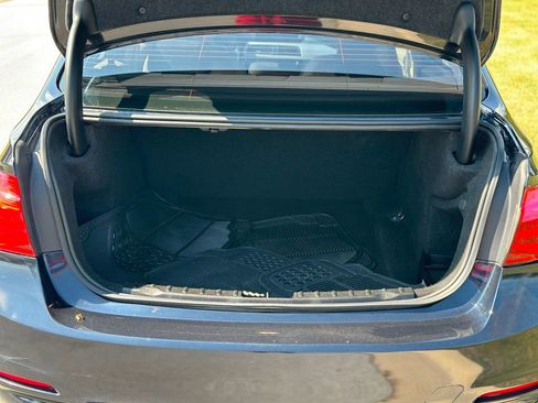 Used 2016 BMW 320i Sedan image 21