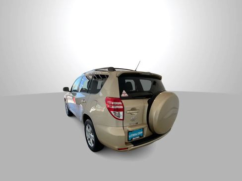 Used 2012 Toyota RAV4 4WD V6 w/ Upgrade Value Pkg image 6