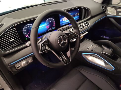 Used 2026 Mercedes-Benz GLE 350 4MATIC image 4