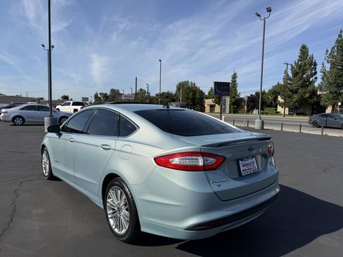 Used 2014 Ford Fusion SE w/ Equipment Group 502A FWD image 5