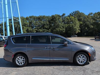 Used 2020 Chrysler Pacifica Touring-L
