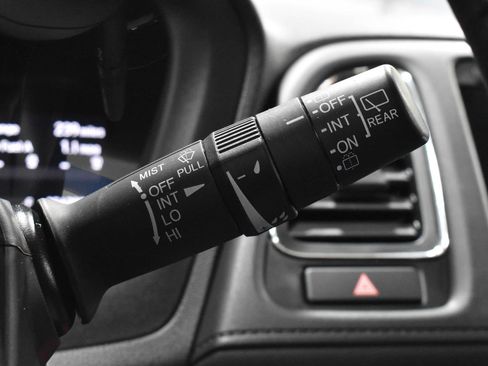 Used 2021 Honda HR-V EX-L image 13