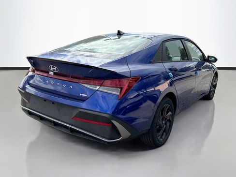 New 2026 Hyundai Elantra Sport image 3