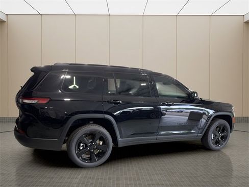 New 2025 Jeep Grand Cherokee L Limited w/ Luxury Tech Group II image 6