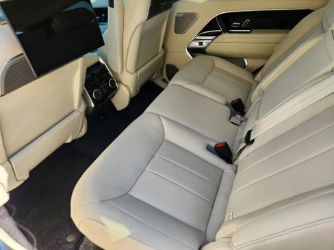 New 2026 Land Rover Range Rover Long Wheelbase Autobiography AWD/4WD image 23