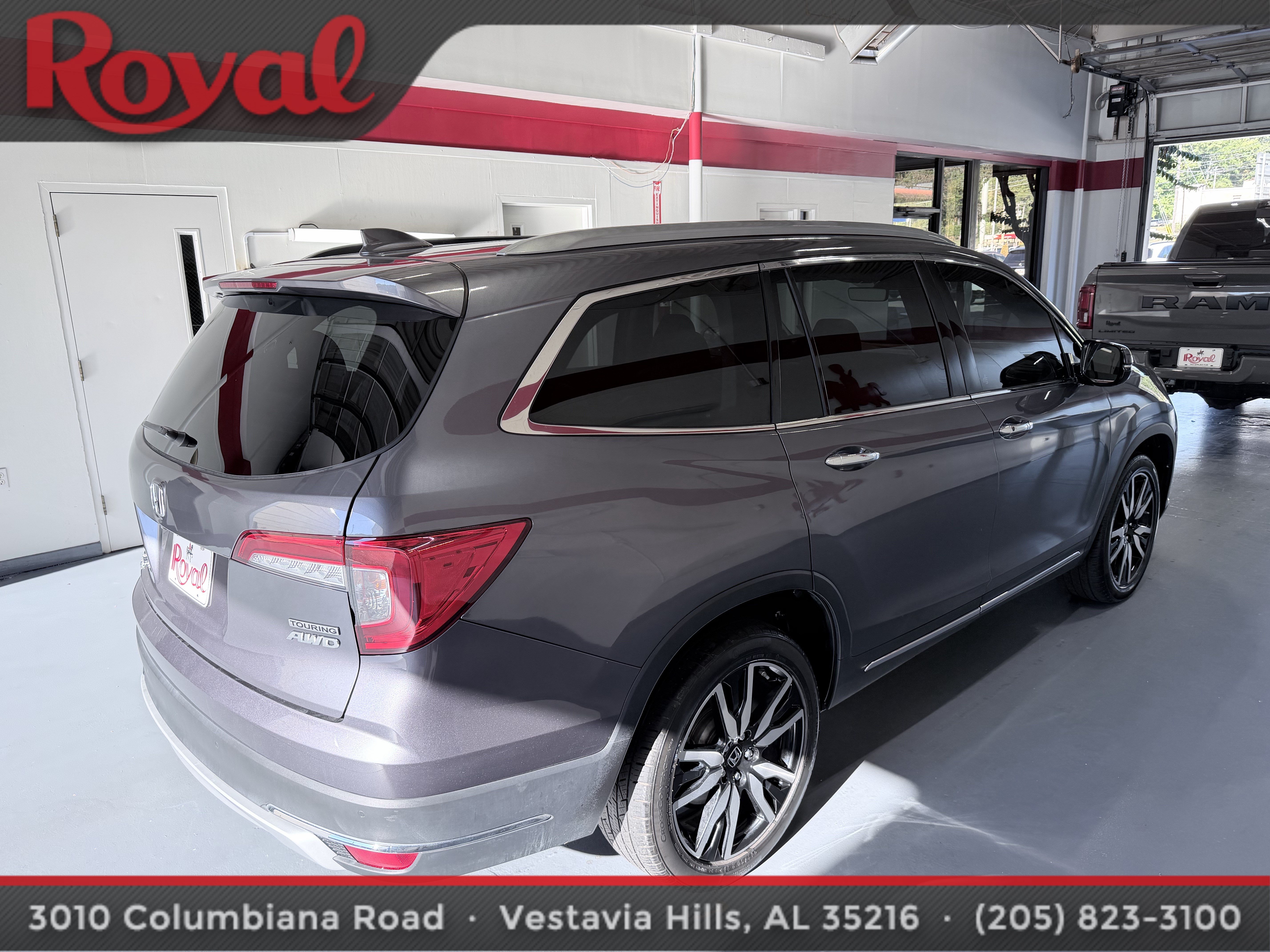 Used 2021 Honda Pilot Touring image 4