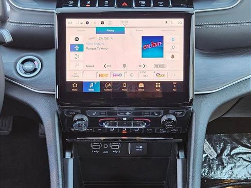 New 2025 Jeep Grand Cherokee Limited w/ Trailer Tow Package image 13