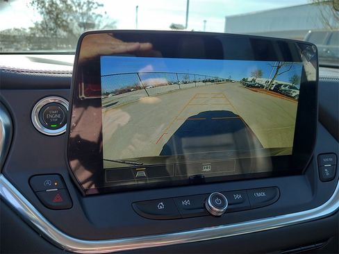 Used 2023 Chevrolet Blazer LT image 23