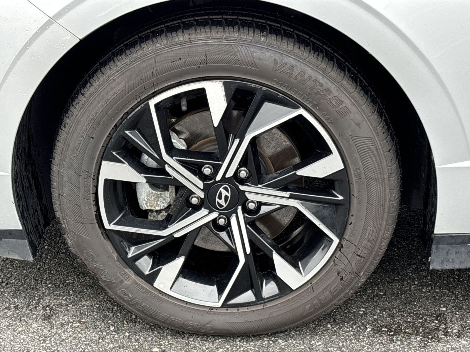 Certified 2025 Hyundai Sonata SEL FWD image 12