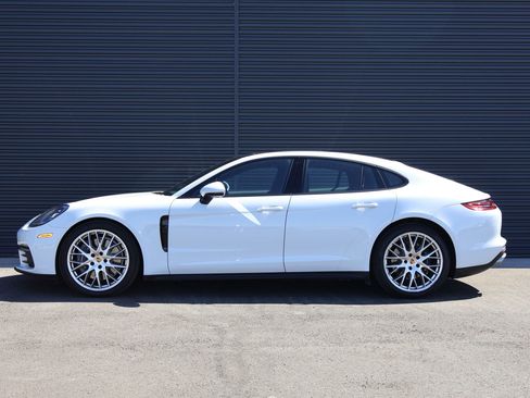 Used 2020 Porsche Panamera 4 AWD/4WD image 2