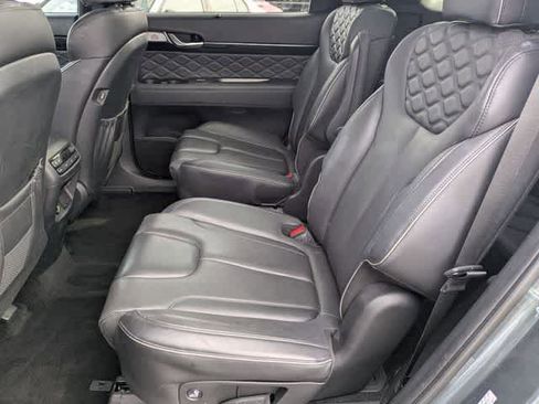 Used 2022 Hyundai Palisade Calligraphy image 19