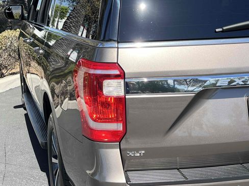 Used 2019 Ford Expedition Max XLT RWD image 51