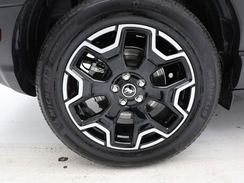 Used 2025 Ford Bronco Sport Outer Banks w/ Outer Banks Tech Package+ AWD/4WD image 10