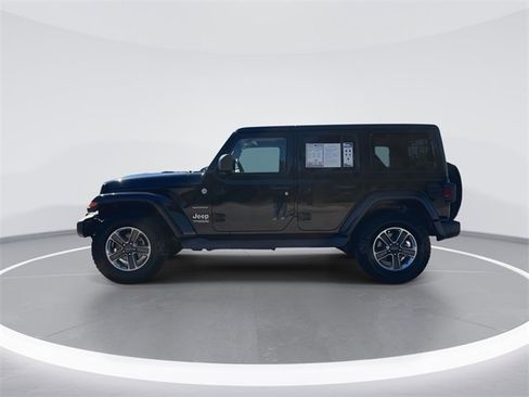Used 2020 Jeep Wrangler Unlimited Sahara image 5