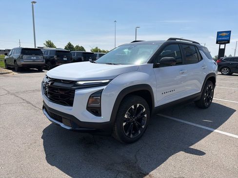 New 2026 Chevrolet Equinox RS AWD/4WD image 7