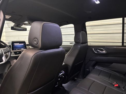Used 2021 GMC Yukon SLT AWD/4WD image 22