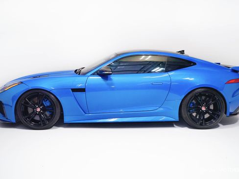 Used 2017 Jaguar F-TYPE SVR AWD/4WD image 5