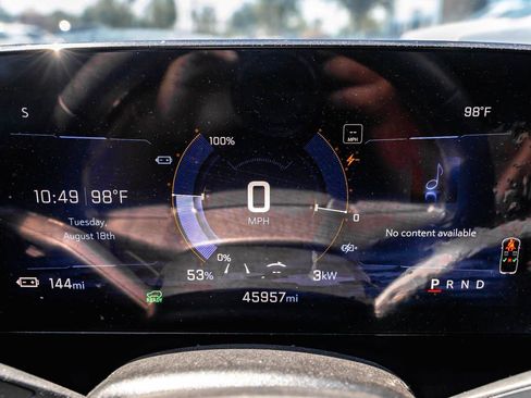 Used 2024 Chevrolet Blazer EV LT AWD/4WD image 14