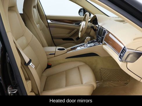 Used 2016 Porsche Panamera S RWD image 17