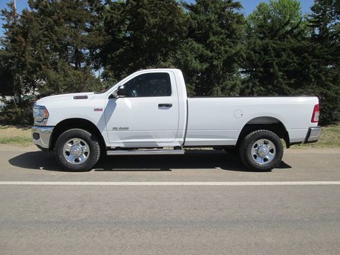 Used 2021 RAM 2500 Tradesman AWD/4WD image 12