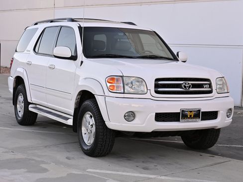 Used 2002 Toyota Sequoia Limited AWD/4WD image 9