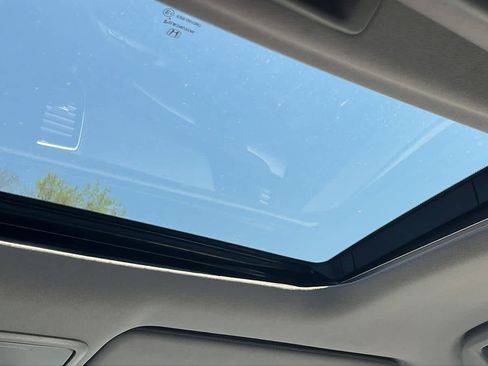 Used 2019 Honda Pilot Touring image 29