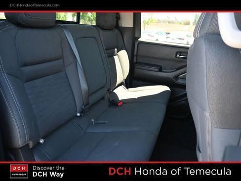 Used 2024 Nissan Frontier SV w/ SV Convenience Package RWD image 20