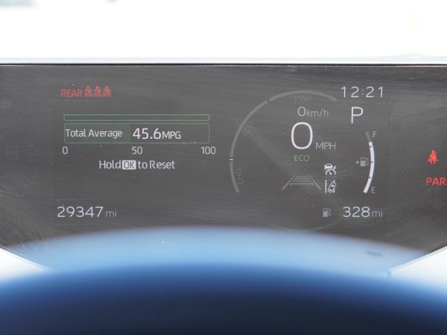 Certified 2025 Toyota Prius LE FWD image 18