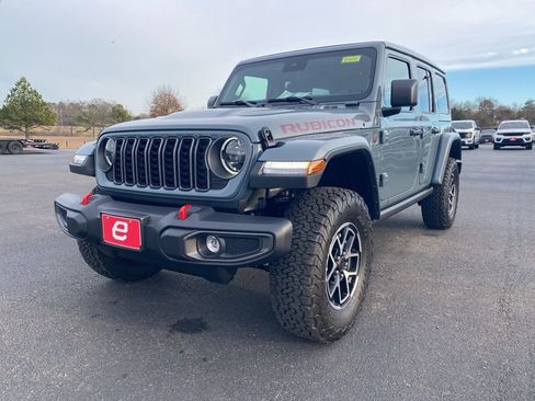 New 2025 Jeep Wrangler Unlimited Rubicon image 3