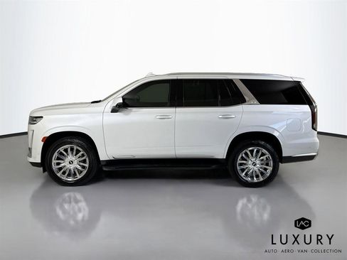 Used 2021 Cadillac Escalade Premium Luxury AWD/4WD image 9