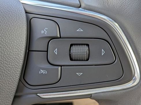 Used 2023 Buick Envision Avenir FWD image 35