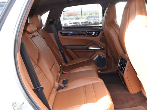 Certified 2023 Porsche Cayenne Turbo S AWD/4WD image 26