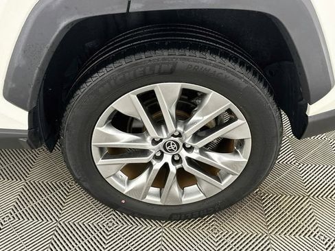 Used 2022 Toyota RAV4 XLE Premium FWD image 22