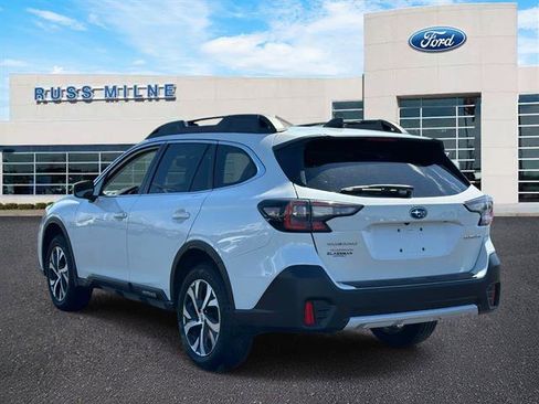 Used 2022 Subaru Outback Limited AWD/4WD image 5