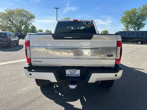 Used 2019 Ford F250 Platinum w/ Platinum Ultimate Package AWD/4WD image 6