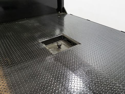 Used 2024 Chevrolet Silverado 2500 LT w/ Convenience Package image 12