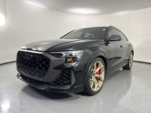 Used 2025 Audi RS Q8 performance w/ Matte Carbon Package AWD/4WD image 32