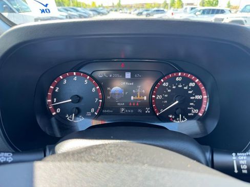 Certified 2025 Nissan Frontier PRO-4X w/ Pro Premium Package AWD/4WD image 25