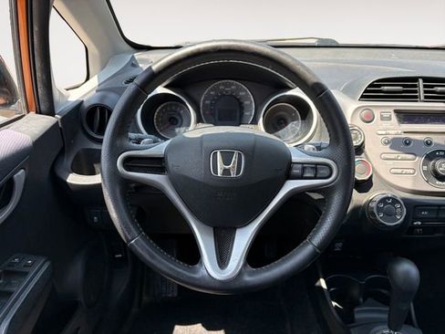 Used 2011 Honda Fit Sport image 12